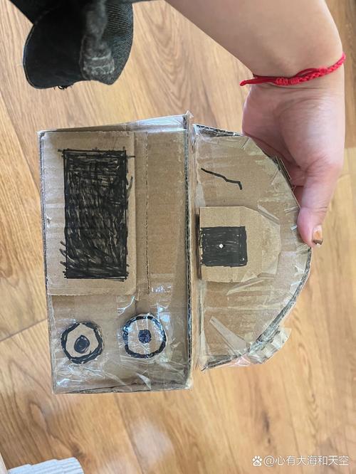 用創(chuàng)意捕捉成長(zhǎng) 幼兒園DIY相機(jī)與攝像制作服務(wù)指南